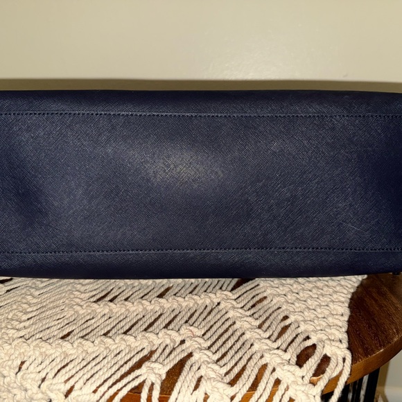 Tory Burch Navy Leather Tote Bag - Picture 3 of 8